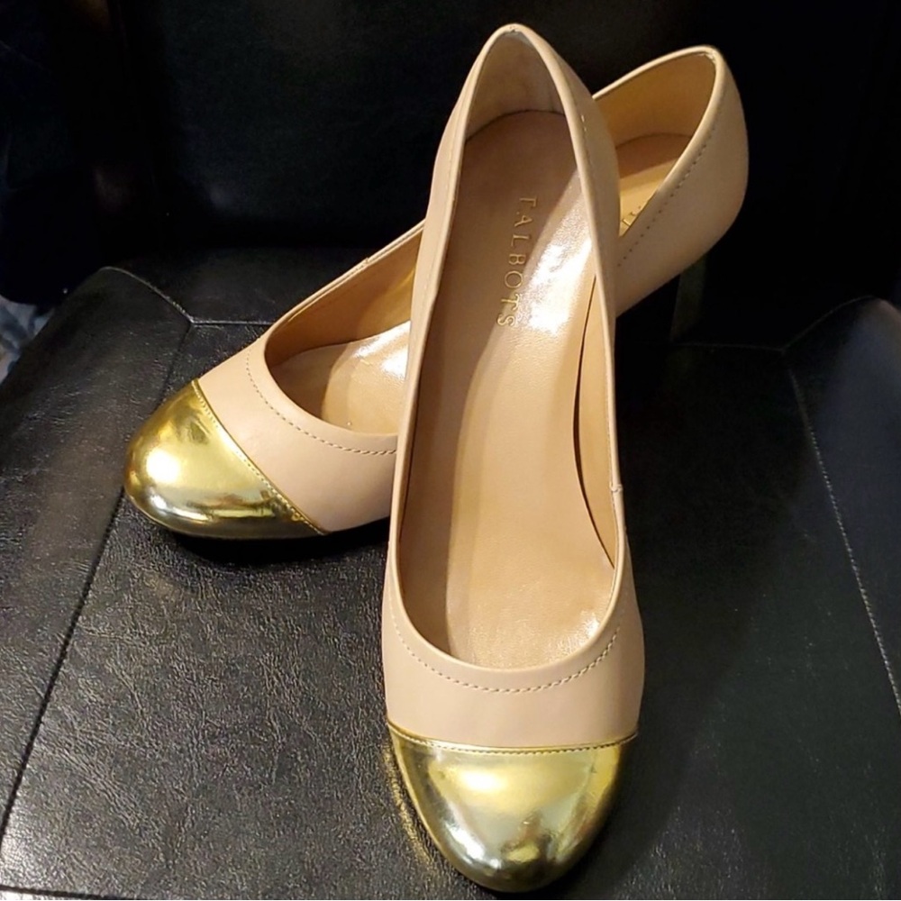 Talbots Women's Beige and Gold Toe Heels